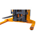 Zowell Electric 2ton Straddle Stacker