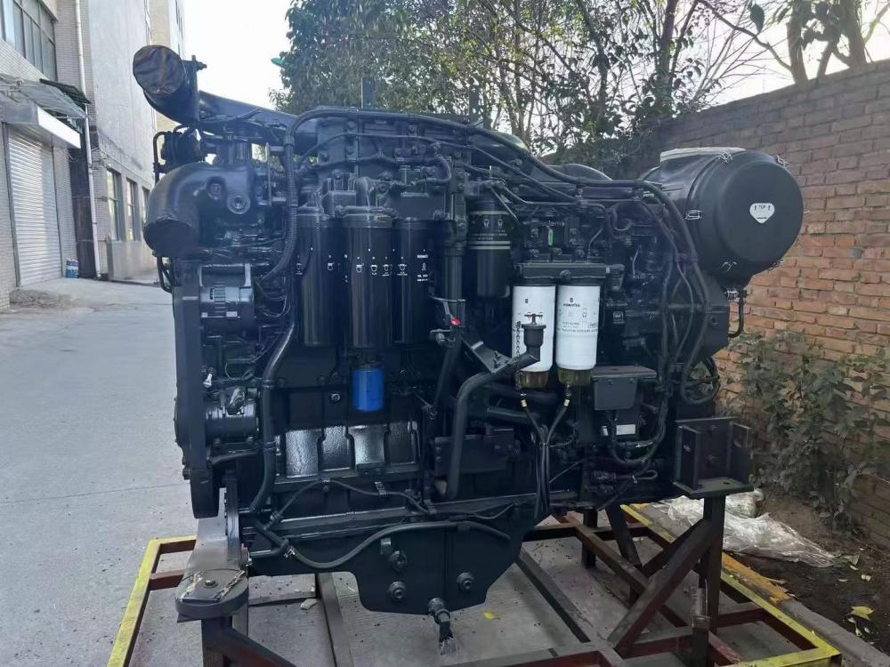 Engine No.SAA6D170E-5E Assembly Suitable For D375A-6 Parts