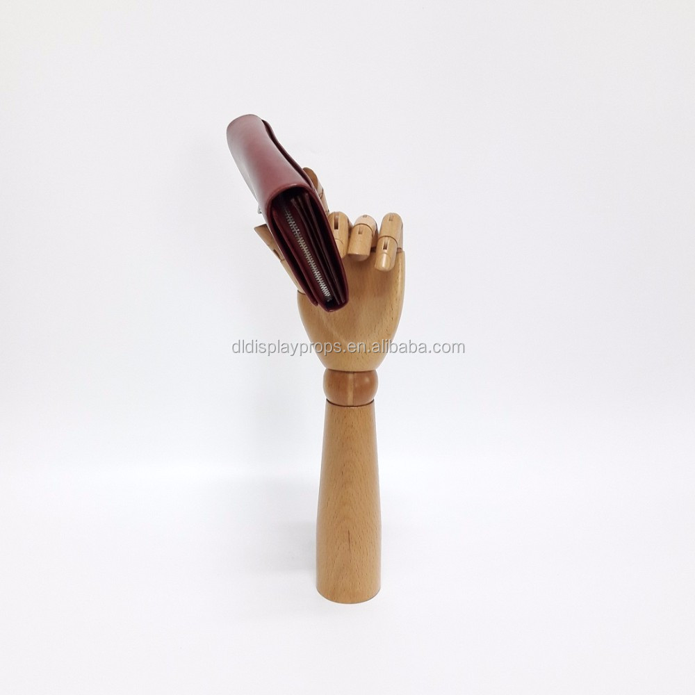 DL1261 Wooden hand manikin display female wood hand model in beech for handbag