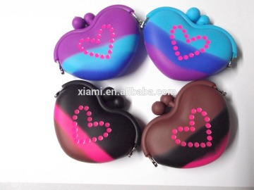 hot sale cute loving heart shape fill color debossed pattern segmented color silicone hanitape wallet