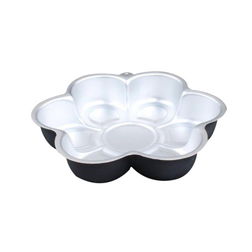 Flower-shaped Aluminium Cake Pan