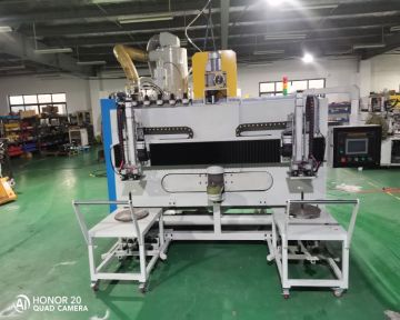 Middle saw blade sand blasting machine