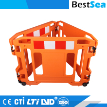 Plastic road barrier for the crowd, various size pedestrian barrier