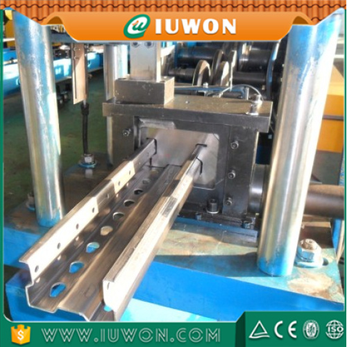 Iuwon Lager Lager Palette Rack Forming Machine