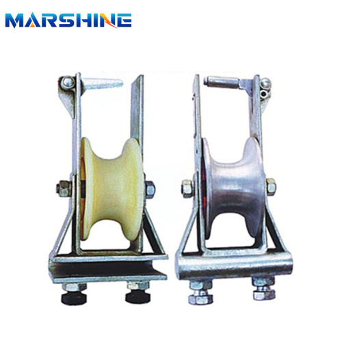 Transmission Line Crossarm Mounted Stringing Block