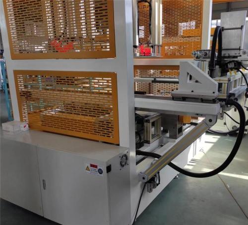 Servo Tipe Tube Fin Core Assembly Machine