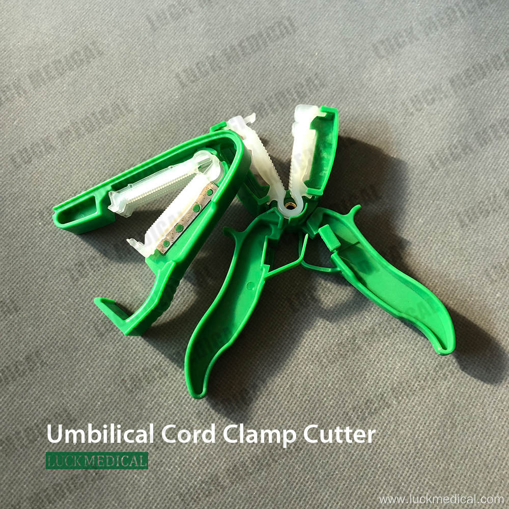 Umbilical Cord Clamp Removal Device