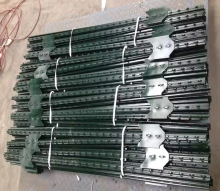 Studded metal T Fence Post/Galvanized T post