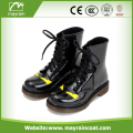 Botas de lluvia de PVC amarillo con zapato