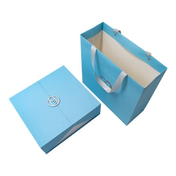 Biodegradable Gift Packaging Design: Boxes, Bags & Materials