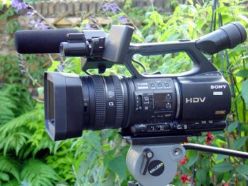 New Sony HVR-Z5P Professional HDV Camcorder (PAL)