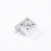 Aluminum enclosure for heating radiator