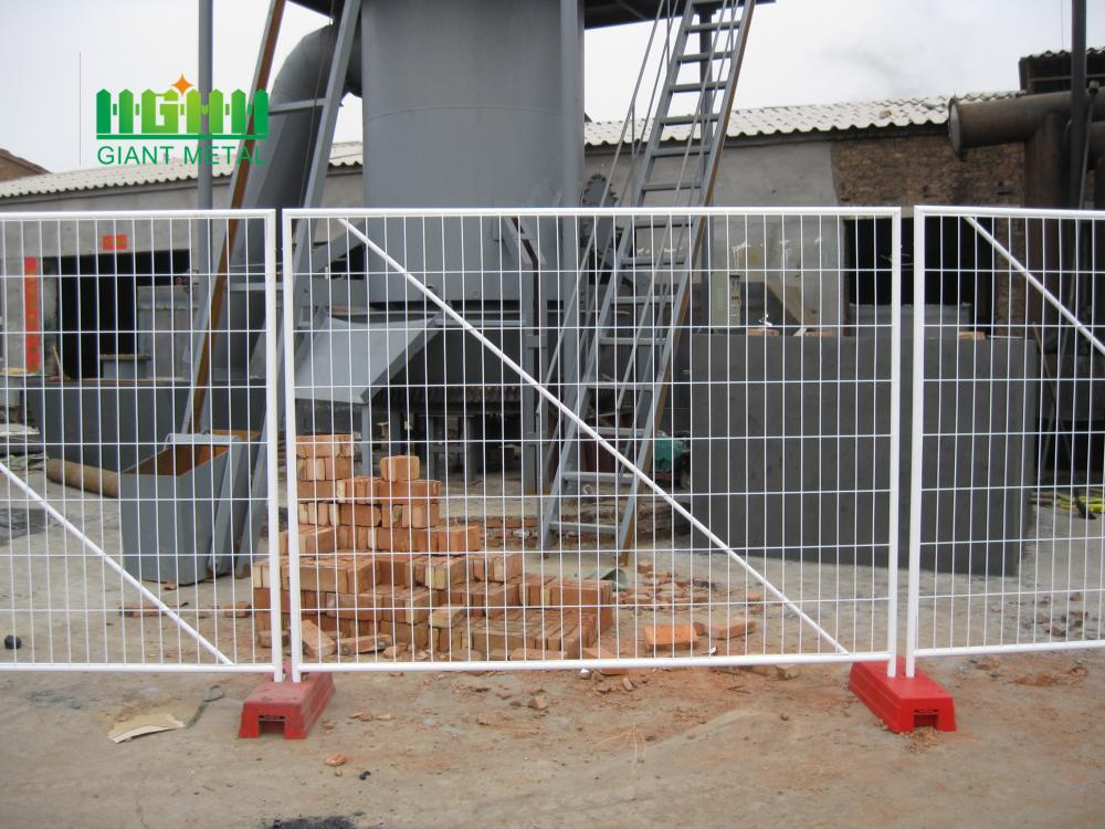 Temporary construction fence panle