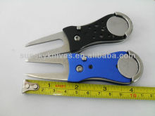 Golf divot repair tool