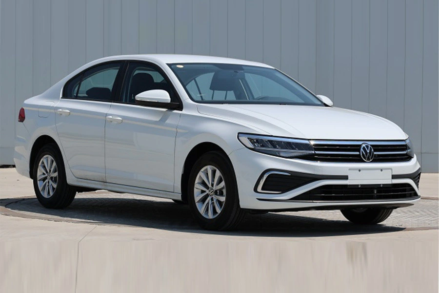 Sport Gasoline Vehicle Smart Luxury Bora Gasoline Car Air Purifier Pm2.5 Filter Car SUV Model