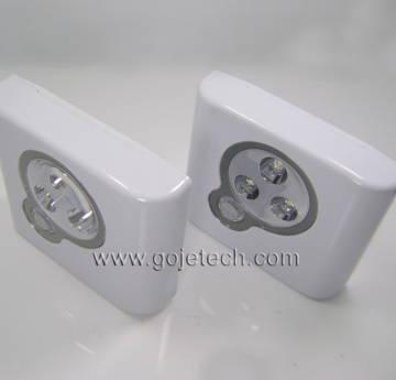 Motion activated led light