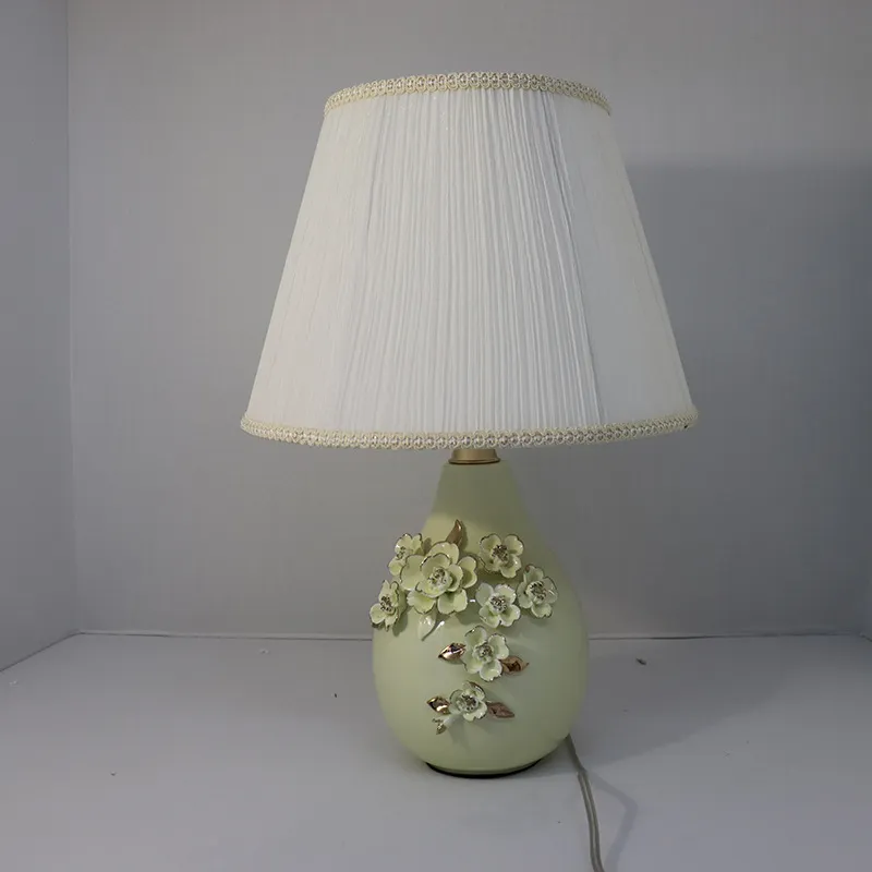 Elegant Gold Ceramic Table Lamp for Bedroom and Living Room
