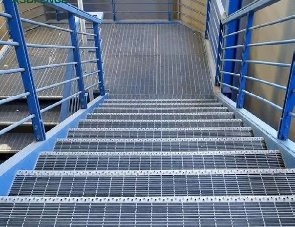 High Strength Safety Fireproof Steel Grating Stair Tread Welded with Checker Nosing