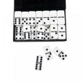 Passen Sie das weiße Domino-Spielset mit Lederbox an