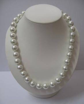shell pearl bead necklace