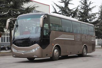 Dongfeng 35 Seats Diesel Tourist Coach Bus