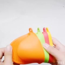 silicone Pinch Grips Mini bbq oven gloves mitt
