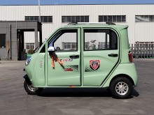 Popular Fully Enclosed Electric Tricycle