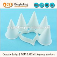 Wilton Cake Decorating Calla Lily cutter & former set