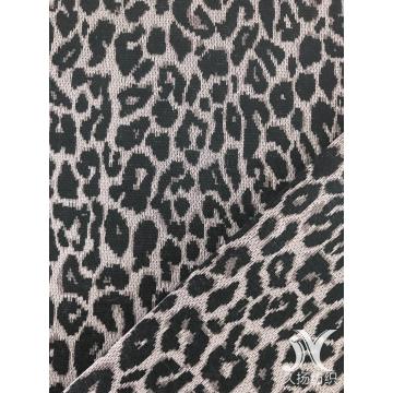 Punto jacquard con estampado de leopardo