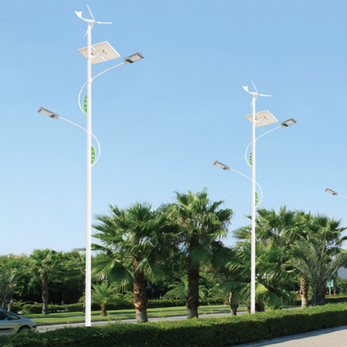 Nouveau lampadaire hybride solaire solaire de prix de poteau extérieur