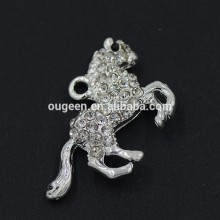 Fashion hollow out fine horses galloping pendant with stone zinc alloy fashion copper jade horse pendant