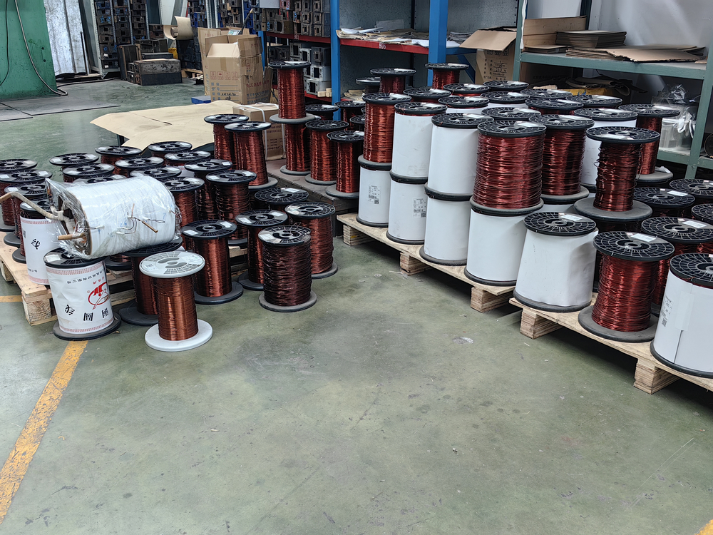 egyfázisú pólusra szerelt transzformátor gyártási folyamata (3) single-phase pole mounted transformer production progress (3)