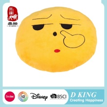 Good selling high quality emoji stuffing plush toy