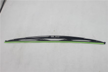 Universal windshield wiper blade for bus