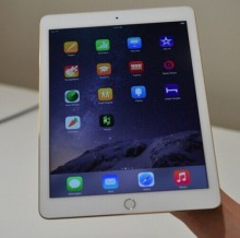 wholesale brand new  Authentic Apple iPad 4th Generation free shipping