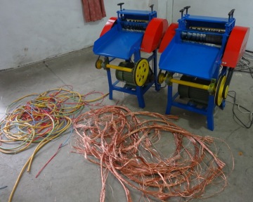 waste cable wire recycling machine