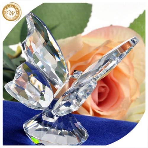 Design Crazy Selling crystal souvenir for wedding gifts