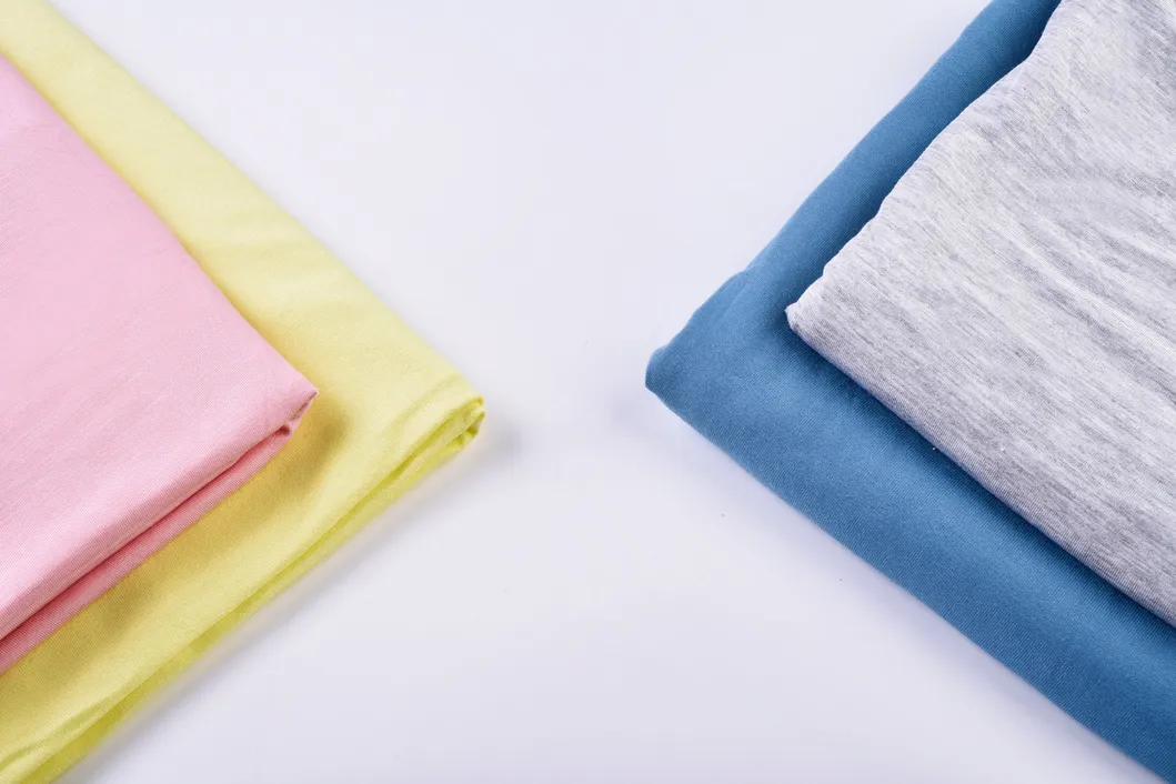 การปรับแต่งการถักผ้าเจอร์ซีย์สแปนเด็กซ์ T / R ย้อมธรรมดานุ่ม 40s สำหรับการแต่งกาย