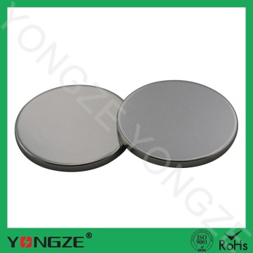 Flat round magnets