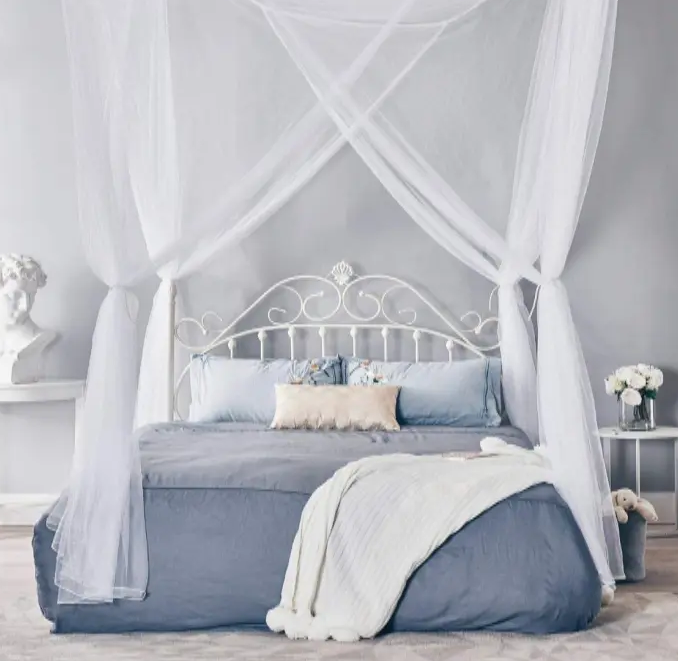 Enhance Your Bedroom Décor with the Charming Tassel Box Net