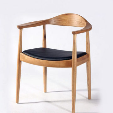 Cadeira de jantar Kennedy Chair em couro