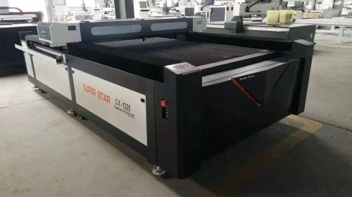 Raycus en IPG Source Fiber Laser Cutter