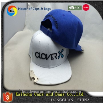 Wholesale 3D embroidery snapback hat with bottle opener
