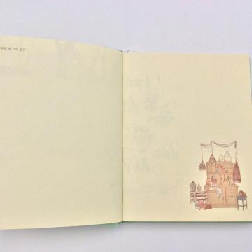 Cahier en papier avec graphique couleur