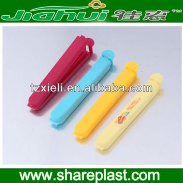 2013 Hot Sale plastic rivits