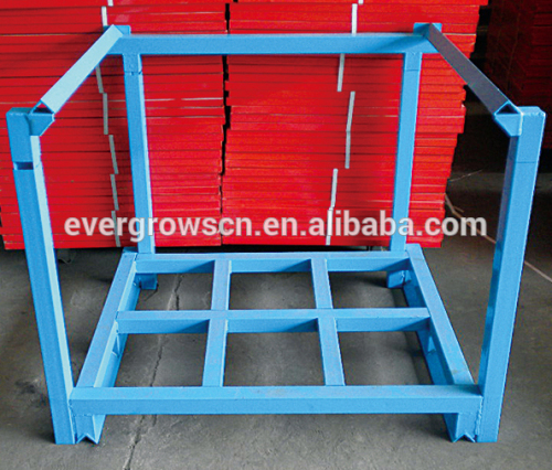 pallet stacking frames with removable posts