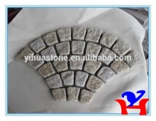 Sunset tumbled meshed paver