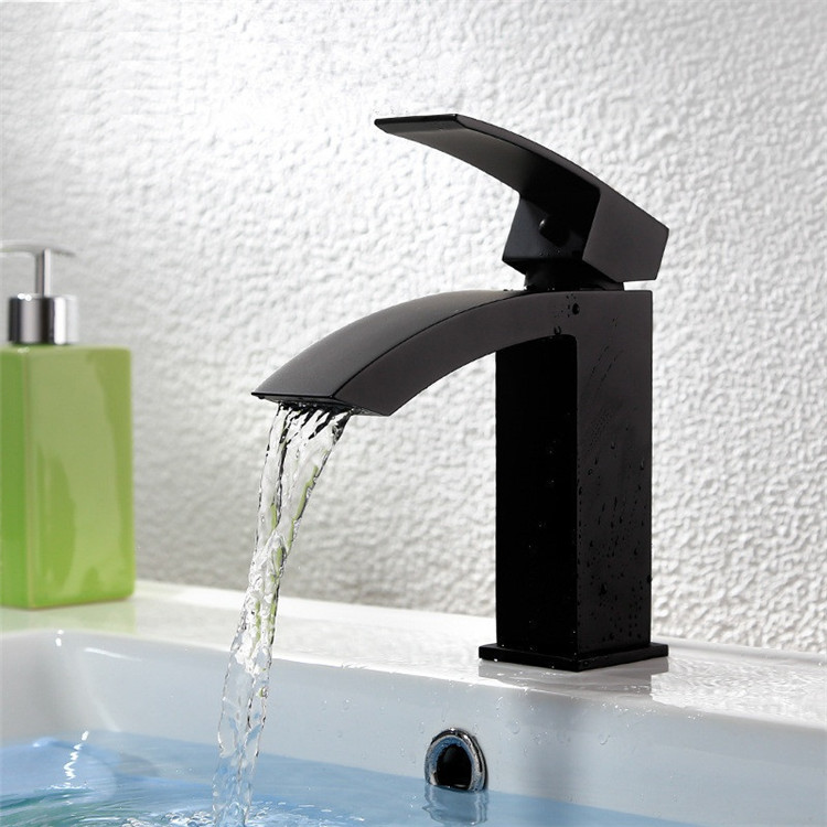 High Quality Luxurious Deck Mounted Single Handle Bathroom Zinc Tall Wash Basin Faucet