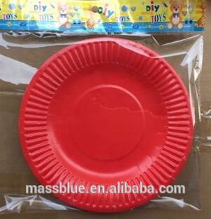 Simple red color paper plate