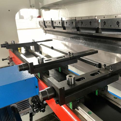 Bending Master CNC Hydraulic Press Brake WE67K-130T4000